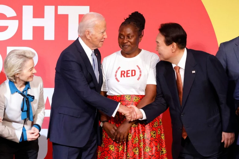 韓國總統爆粗被逮著　盤點政治人物忘關麥克風失言的經典「社死」場面