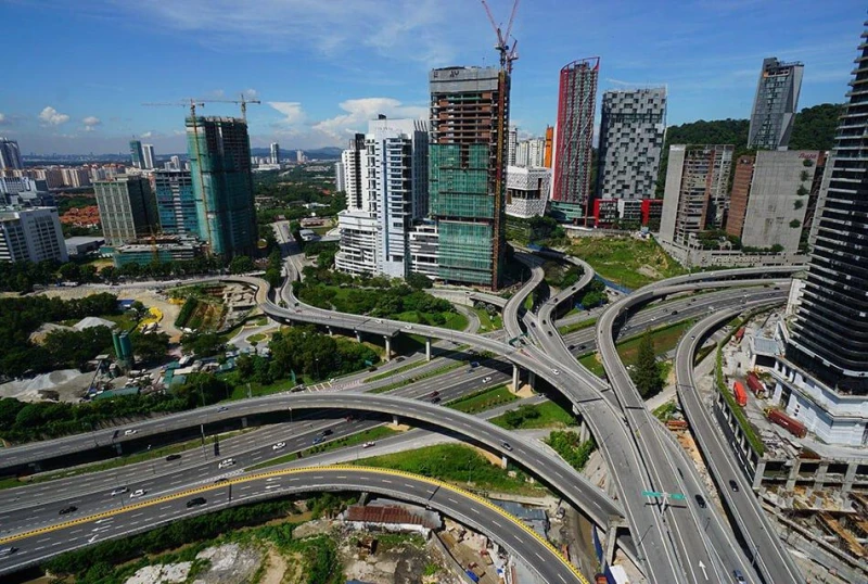 完成發售債券定價 ALR收購巴生4大道邁進一步