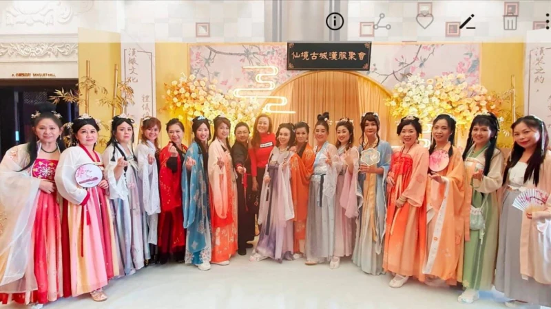 仙境古城「漢服之約」&nbsp;&nbsp;逾50漢服愛好者展傳統魅力