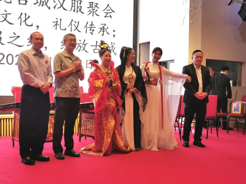 仙境古城「漢服之約」&nbsp;&nbsp;逾50漢服愛好者展傳統魅力