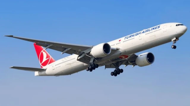 休假機長酒後鬧事咬空服 赴雅加達班機緊急降陸棉蘭