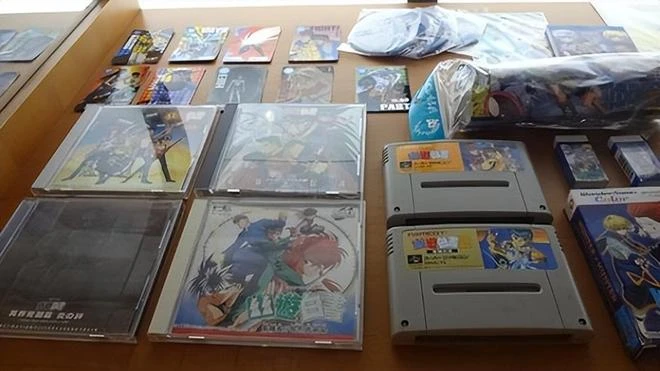 日本漫畫家因沉迷遊戲，小編每日到遊戲店抓人趕稿，氣到妻子離婚