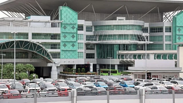 巫統為選舉而暫停自動通關係統？ 柔佛州務大臣：並非如此