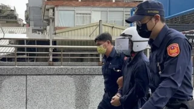 馬國留台女大生告別式 父忍痛送別：對不起 沒保護好你