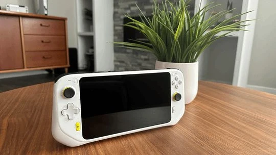 羅技x騰訊雲掌機IGN 7分：雖然不錯但價格過於昂貴