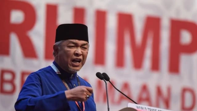 國陣明晚公布候選人 阿末扎希動向備受關注