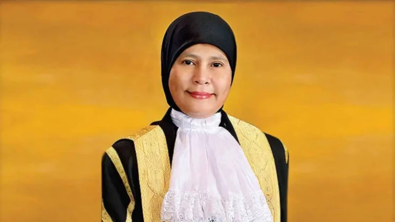 東姑麥文受委東協首席法官理事會主席