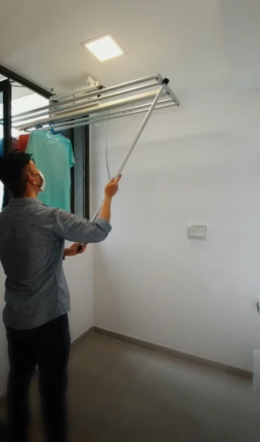 組屋晾衣架進化了好幾代　始終無法兩全其美