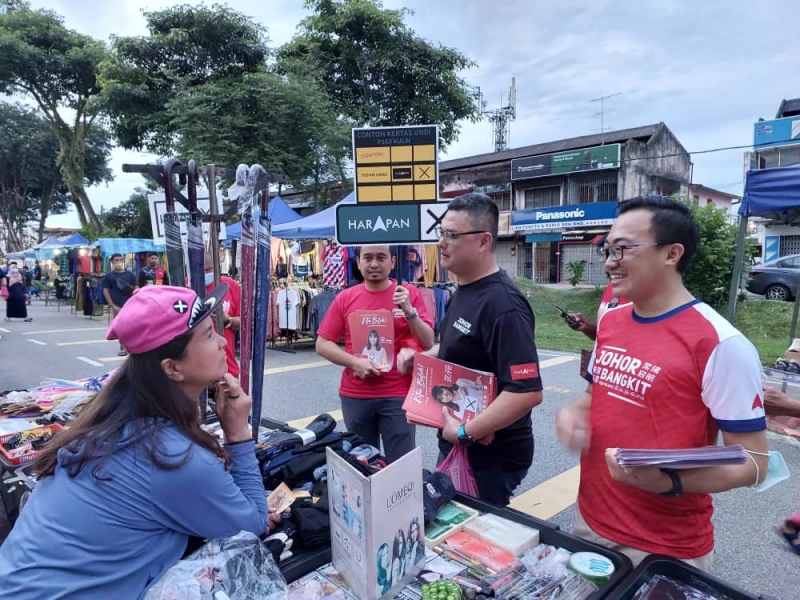 【大馬選舉】沿街拜票需警方准證 新條例引希盟反彈