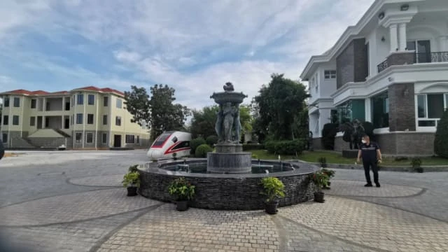 冒用泰國身份證  中國投資商豪宅內搜出高鐵列車頭