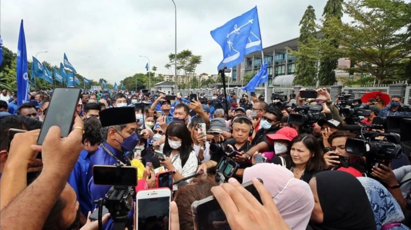 【相冊】幕後花絮：新傳媒中文新聞與時事組記者 全馬了解選情