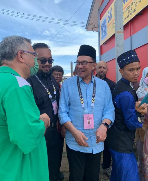 馬國選委會官網癱瘓 安華：選民查不到投票地點