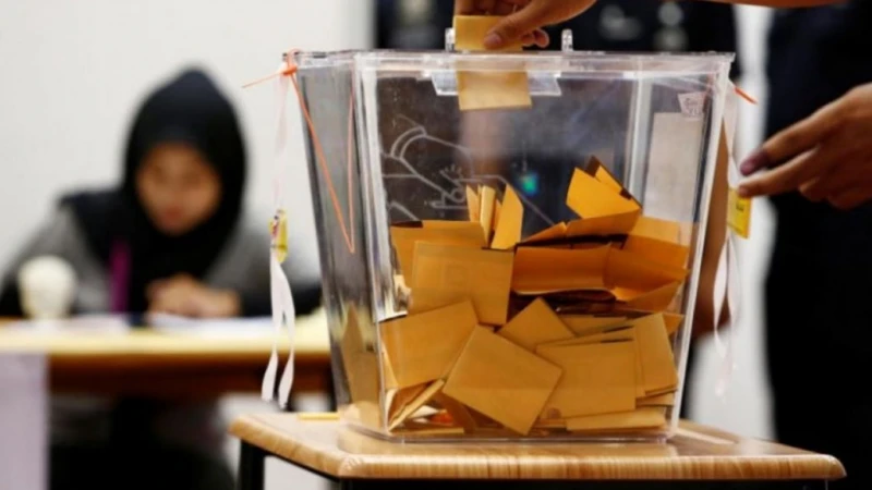 【大馬選舉】選委會：無一政黨聯盟贏過半國席