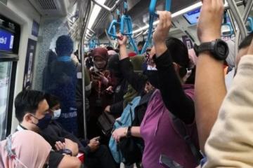 捷運每日客流量預測回答混亂　鄭立慷促魏家祥解釋其中矛盾