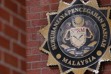 涉嫌索取逾2萬賄金  法定機構主管遭反貪會逮捕