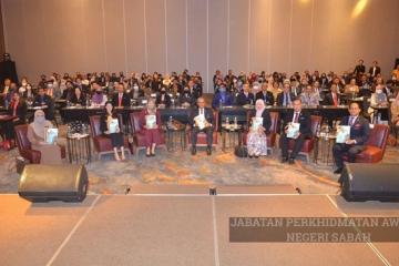 總監警告：新公司取而代之 官聯公司不達標有難