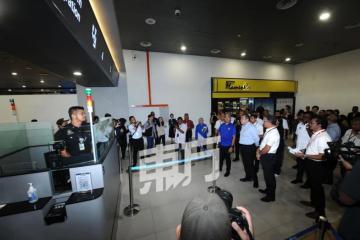 加快梳邦機場通關程序　交長：將向內閣建議採用自動通關閘門