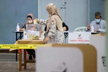 馬國大選各時段投票率低於上屆 惟至2點人數增300萬