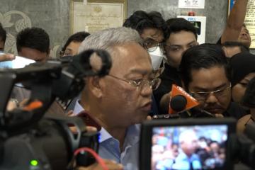 諾奧瑪辭巫統雪州主席 吁扎希下台