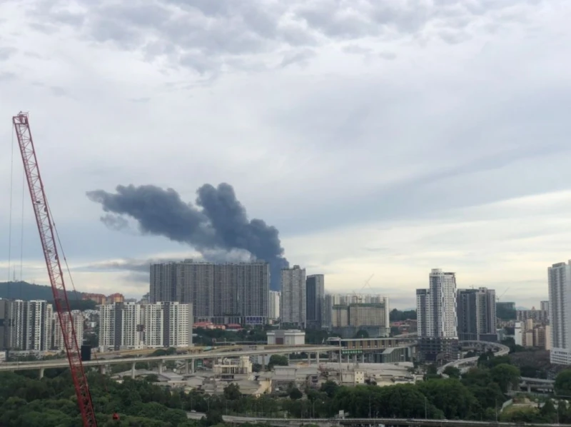 雪州無拉港工業區火災  尚未知曉失火原因