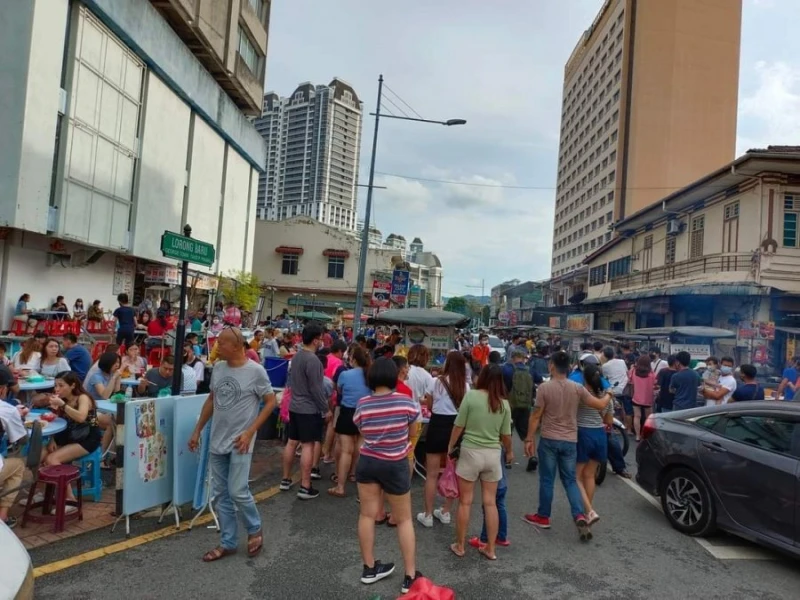 華裔遊客湧入檳城　喬治市美食景點湧現滿滿人潮