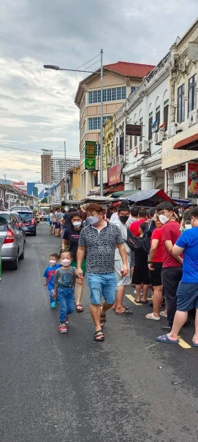 華裔遊客湧入檳城　喬治市美食景點湧現滿滿人潮