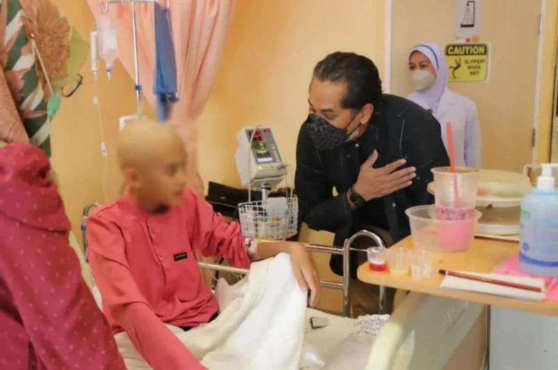 凱里開齋節探訪病童醫護人員