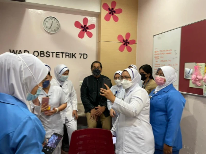 凱里開齋節探訪病童醫護人員