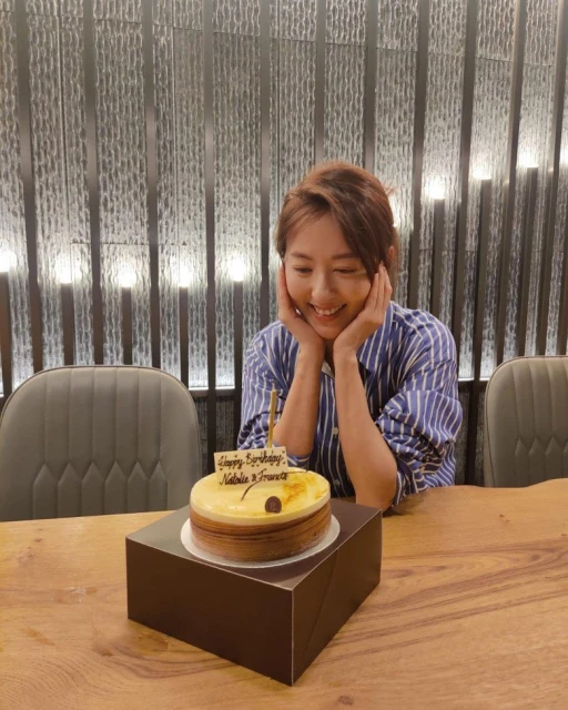 人在大馬不忘好姐妹唐詩詠生日　黃翠如曬照隔空送祝福