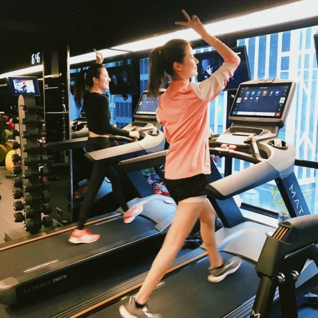 人在大馬不忘好姐妹唐詩詠生日　黃翠如曬照隔空送祝福