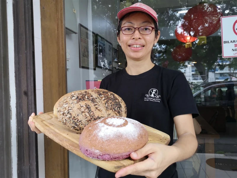 麵粉牛油樣樣漲不停　部分麵包業者「能撐就撐」