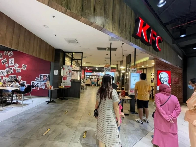 老一輩不會自助點餐　網紅：別把他們遺棄荒島上