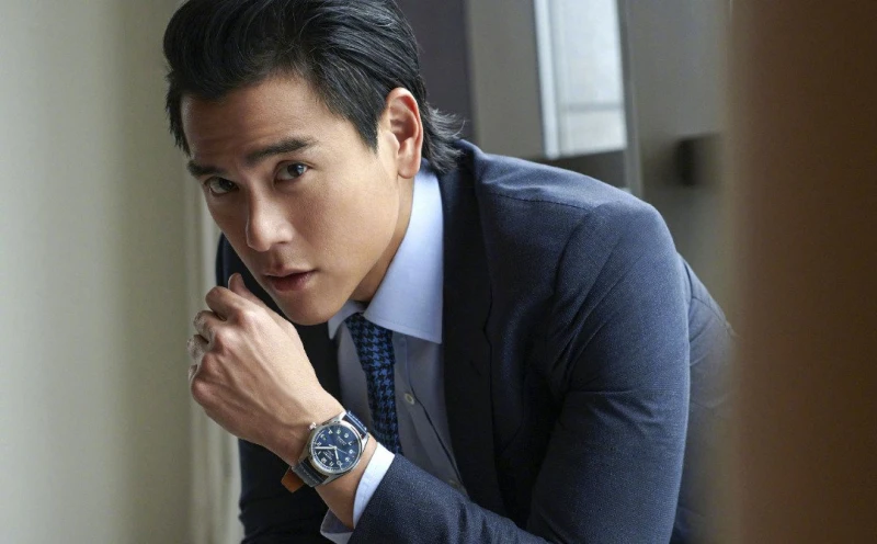 彭于晏曬自拍曝近況　網驚呼：男神變大叔