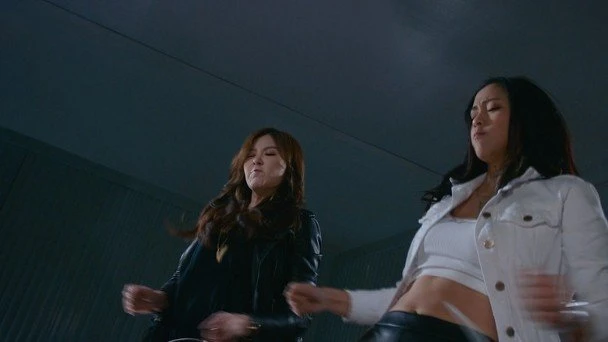 【隱形戰隊】劉穎鏇肉搏匪徒畫面震憾　劉佩玥坦承打戲壓力大