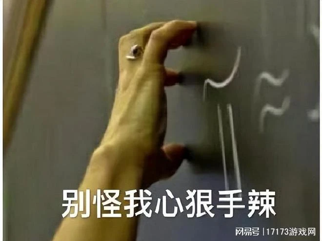 女大佬氪金41萬，被專屬客服敷衍一年後被拉黑，引來百萬網友圍觀