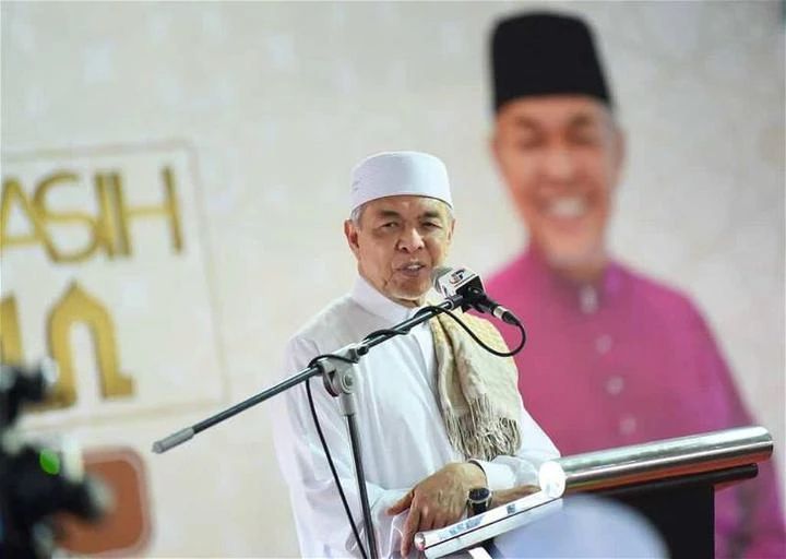 團結政府各黨議席分配 阿末扎希:取決於勝算