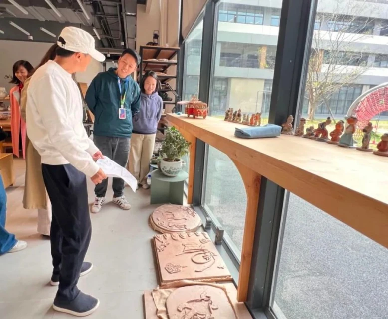 馬雲回杭州大談ChatGPT：AI只有芯，而人有心