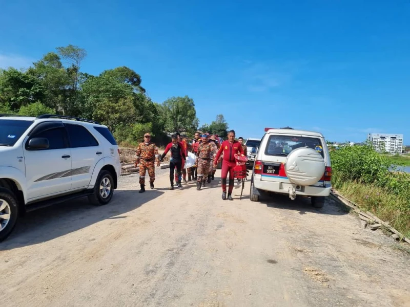 父親救起連同車子墜河5歲兒後　沉入河失蹤今早遺體被尋獲