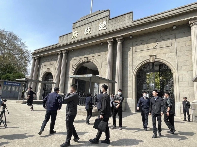 【馬英九訪問中國】赴南京總統府參觀　大批民眾爭睹贊「本人比電視上好看」