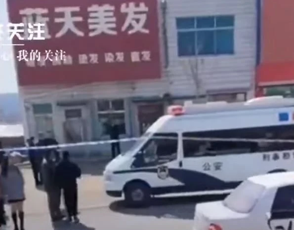 客人不滿髮型及發色　理髮師竟拿菜刀砍2刀讓她「頭顱落地」