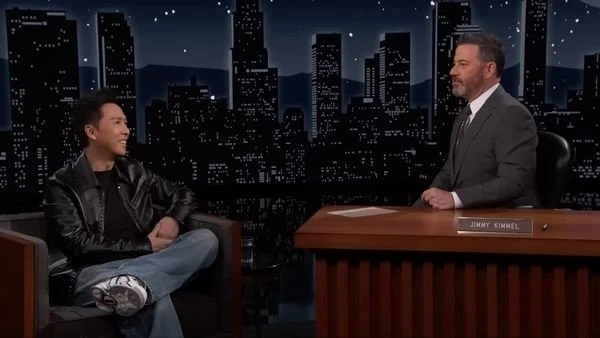 被問「與成龍對打誰贏？」　甄子丹7字幽默神回應