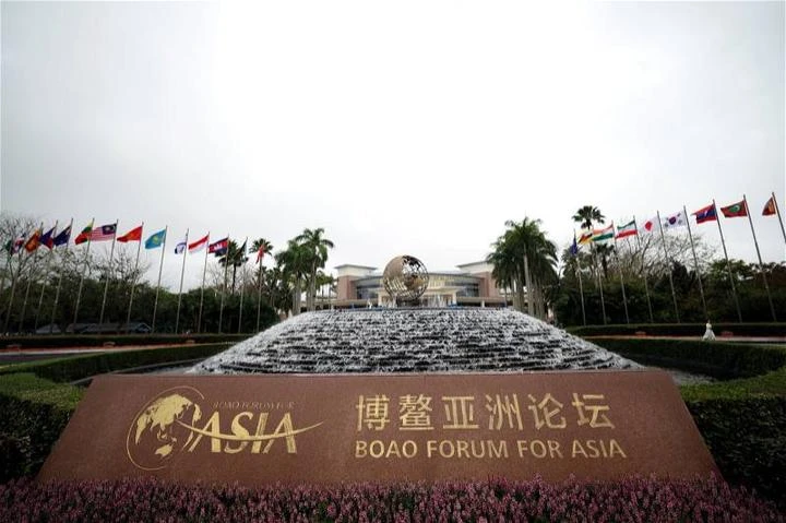 闊別近4年再有首相訪華　安華今抵海南