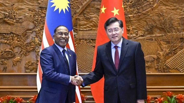 為新時期中馬關係發展擘畫藍圖　秦剛：安華來訪恰逢其時