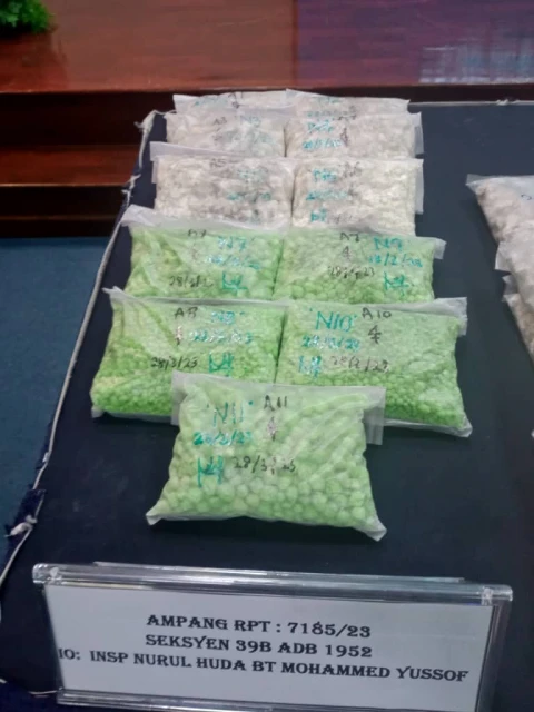 搗破2販毒集團捕7人　雪警起千萬令吉毒品