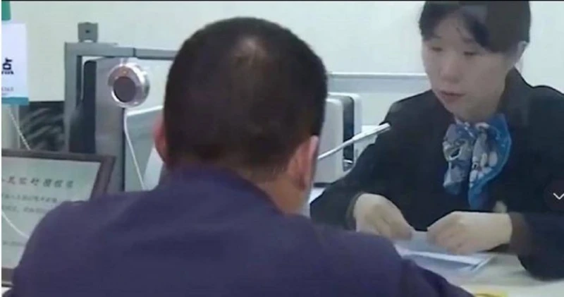 上千萬放銀行定存5年　男子想提款驚覺「只剩雙位數」