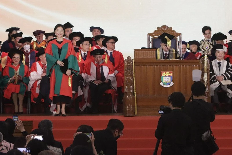 林青霞獲頒港大名譽博士學位