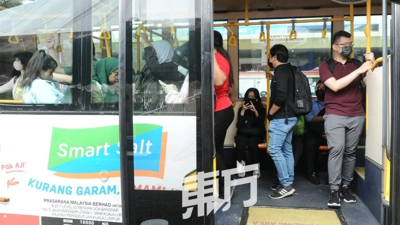 安邦-大城堡線6輕快鐵站停運　乘客大呼：很痛苦啊！