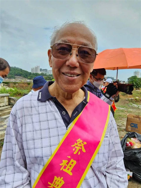 清明掃墓盡孝道　離開時留下滿地塑料垃圾