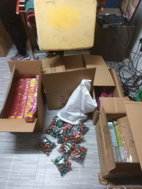 民宅藏非法煙花爆竹　警捕33歲女子起1842箱市值達6萬