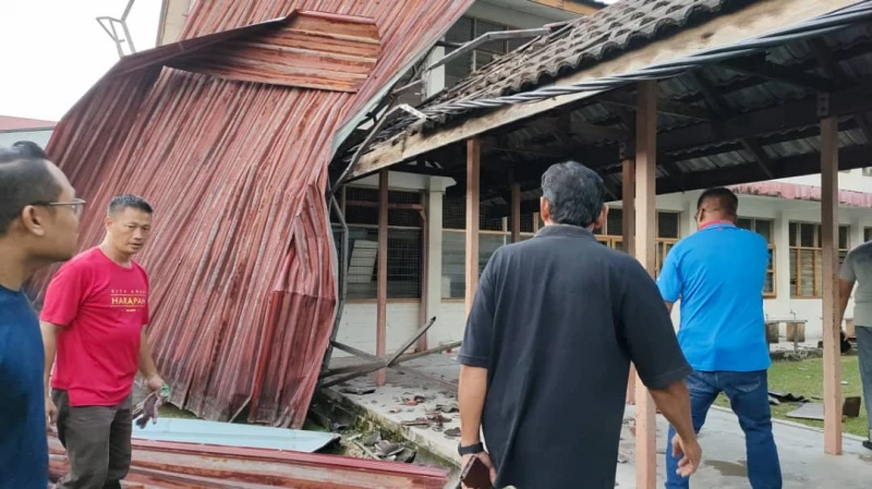 暴風雨襲後廊多處受災　華聯一二校涼亭刮飛大門倒